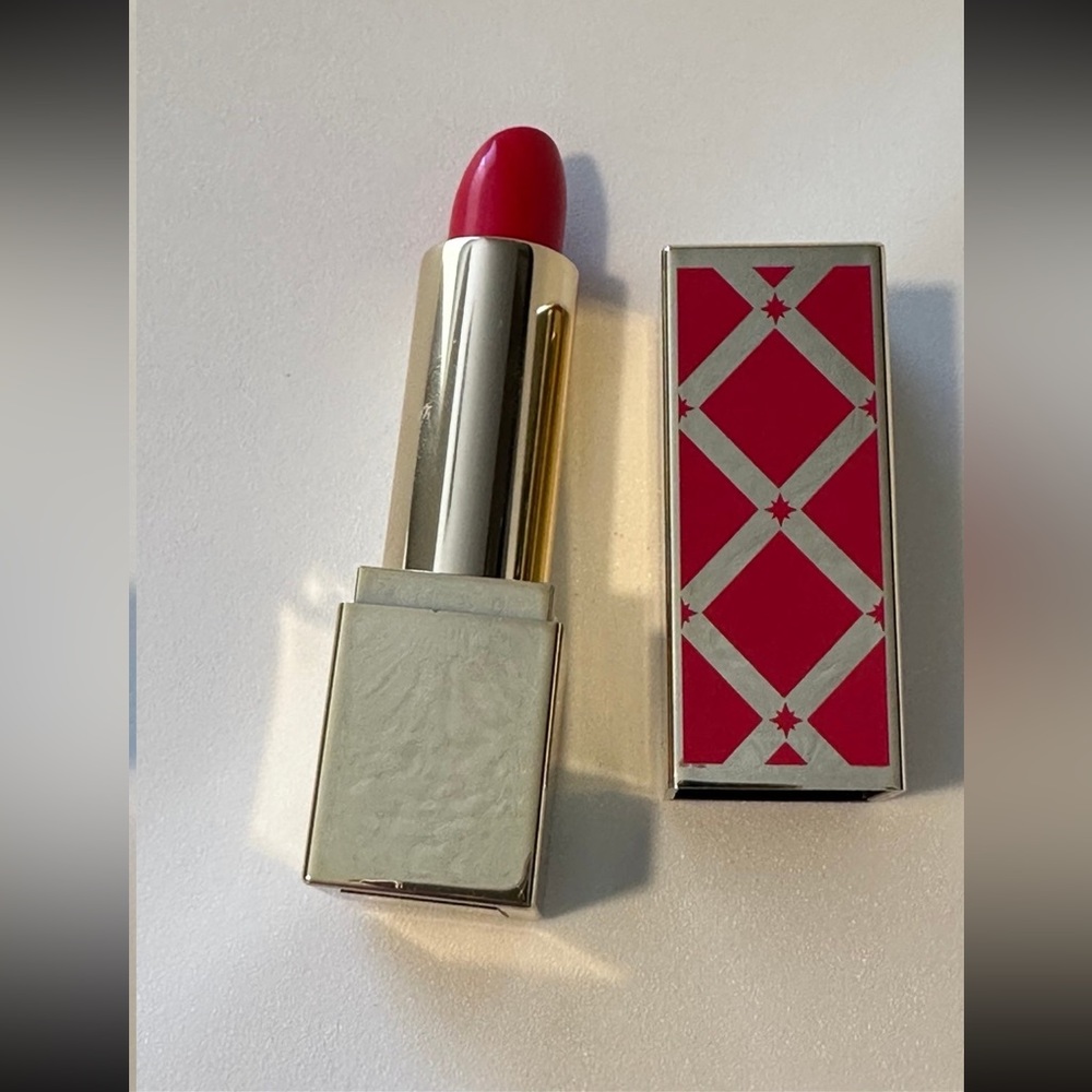 New! Estee Lauder Pure Color Envy Sculpting Lipstick